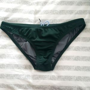 Jolyn Midl bikini bottoms